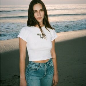 Aries ♈️ Zodiac Crop Tee